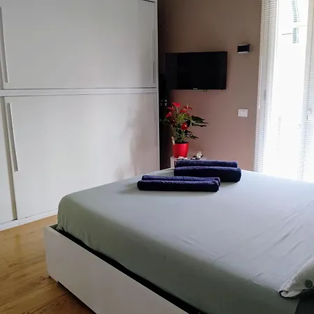 La Casa Al * 보시시오 파리니